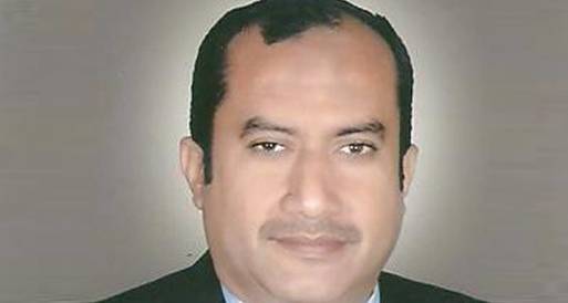 ياسر حمزة: الإعلان الدستوري ملزم لكافة أجهزة الدولة