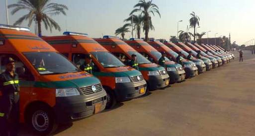 الصحة: 50 سيارة إسعاف لتأمين مليونيتي "التحرير" و"جامعة القاهرة"