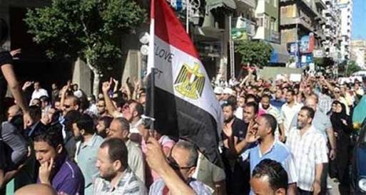 3 مسيرات بالإسكندرية للمطالبة بإلغاء الإعلان الدستوري ووقف الاستفتاء