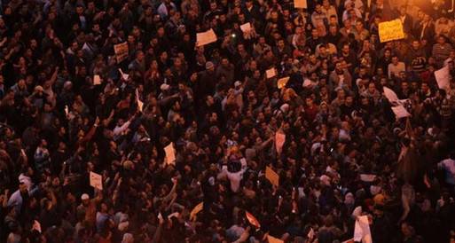 ارتفاع أعداد المتظاهرين في ميدان التحرير