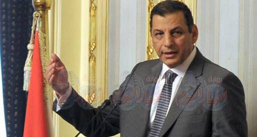رئيس تحرير الوفد يحمل وزير الداخلية مسؤولية الهجوم على الجريدة