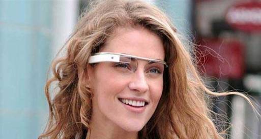 "نظارة جوجل" تدعم تكنولوجيا الأوامر الصوتية والقدرات اللمسية