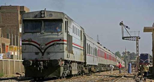 وزارة النقل: بحث مشاكل ومطالب عمال السكك الحديدية 