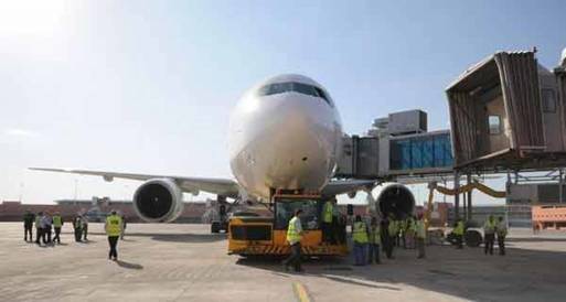 الطيران: مطار القاهرة يعمل 24ساعة وسيتم إغلاق مبنى واحد فقط