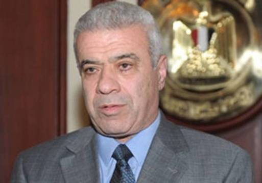  وزير الكهرباء والطاقة أحمد إمام 