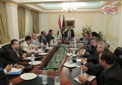 صورة لمؤتمر وزير الداخلية مع نادي الأفراد و العاملين - تصوير : خالد الباجوري