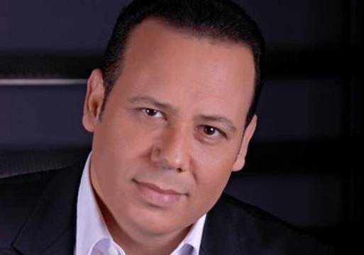  الإعلامي محمود الورواري