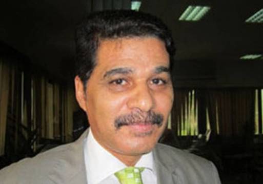  وكيل وزارة الصحة بالإسماعيلية د.هشام الشناوي 
