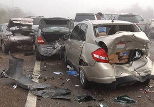 إصابة 65 شخصا في حادث تصادم 7 سيارات نقل وملاكي غرب الإسكندرية