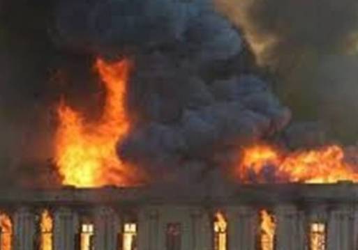 حريق مسجد العمري