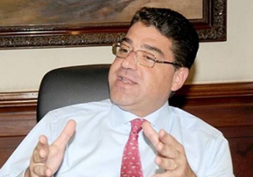 الرئيس التنفيذي لبنك المؤسسة العربية المصرفية، أكرم تيناوى