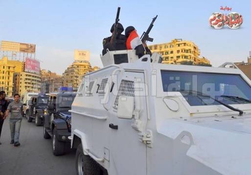 صورة لقوات الأمن بميدان التحرير - تصوير : محمد نصر