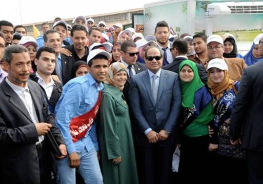 الرئيس السيسى يفتتح عدداُ من المصانع التابعة للقوات المسلحة وشباب مصر يشارك فى الافتتاح