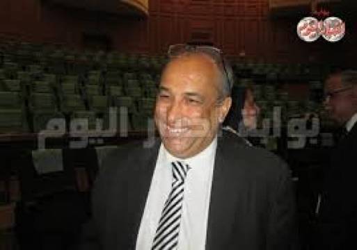 وكيل وزارة الصحة للطب العلاجي د. هشام عطا 