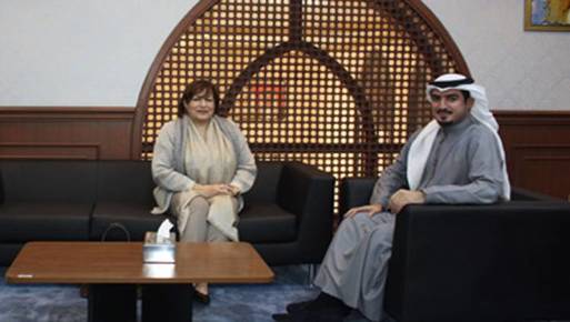 لقاء السفيرة المصرية مع رئيس هيئة البحرين للسياحة