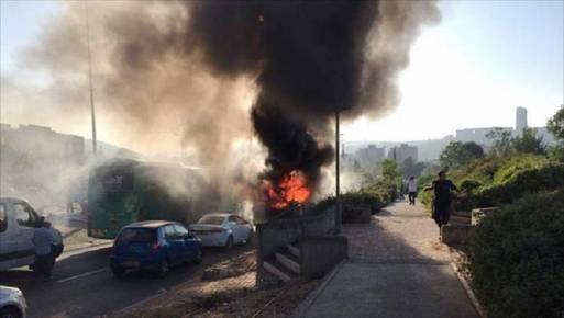 انفجار في حافلة بمدينة القدس