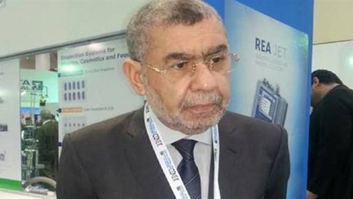 الدكتور أحمد العزبى رئيس غرفة صناعة الأدوية 