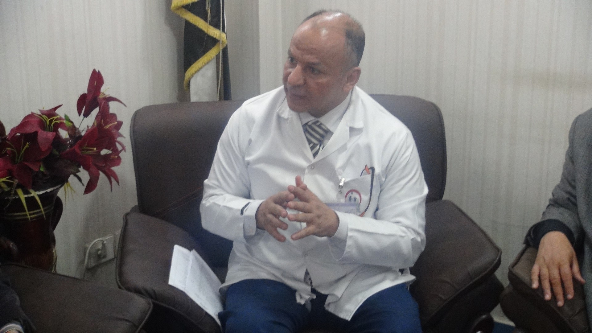  الدكتور محمد كليب مدير مستشفي الأطفال التخصصي