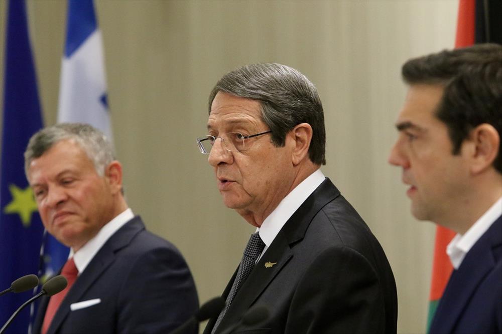 ملك الأردن ورئيس قبرص ورئيس وزراء اليونان