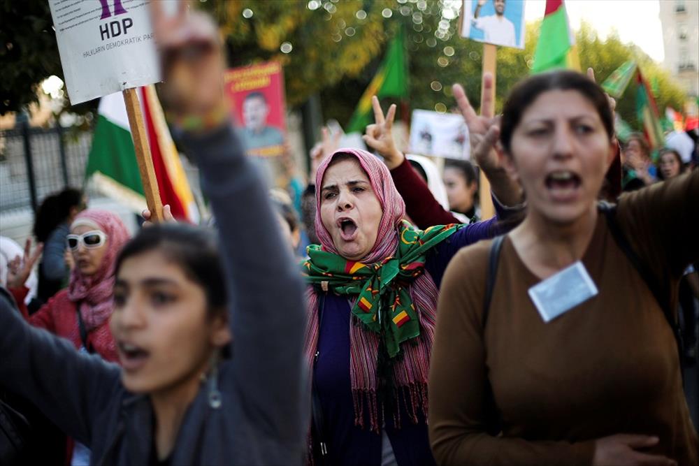 مظاهرات الأكراد بكولونيا