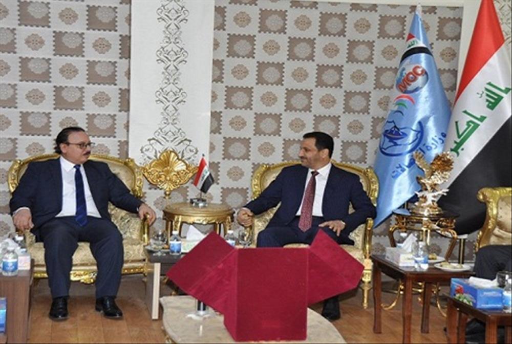 وزير الاتصالات المصري ونظيره العراقي