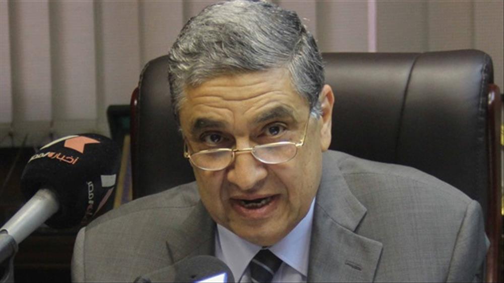 وزير الكهرباءوالطاقة المتجددة د.محمد شاكر 