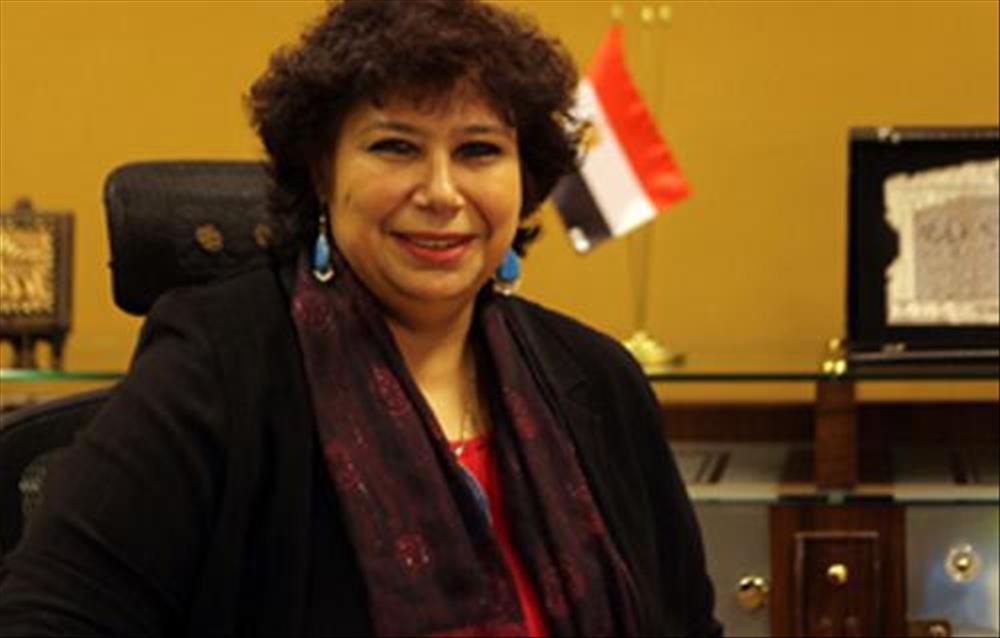  وزيرة الثقافة د. إيناس عبد الدايم
