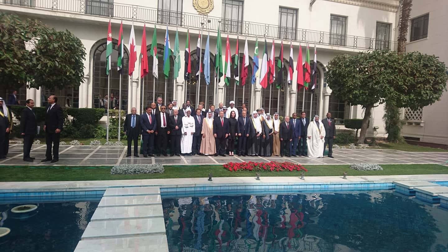 رؤساء البرلمانات العربية يلتقطون الصور التذكارية