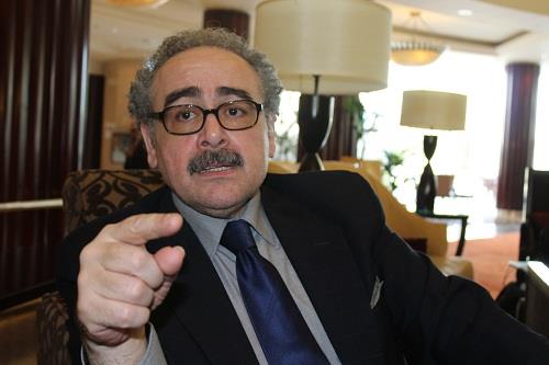  الدكتور علاء عبد الهادي رئيس اتحاد كتاب مصر