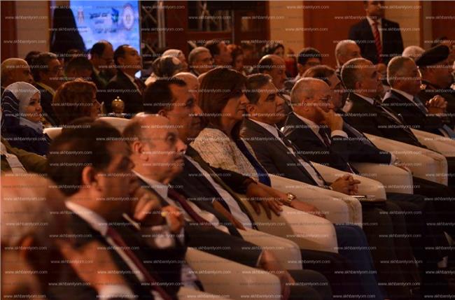 وزيرة الهجرة فى" مؤتمر مصر تستطيع "