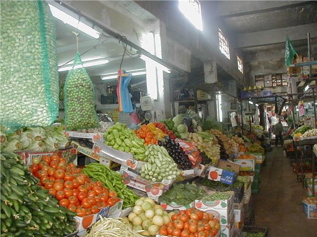 الخضروات في سوق العبور