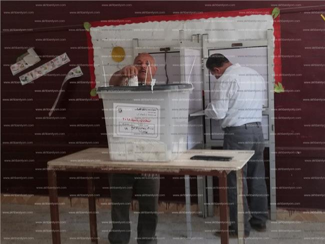 صورة من عملية التصويت