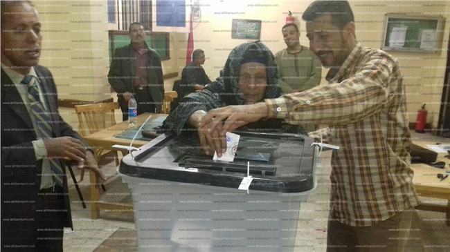 مصر تنتخب|أكبر معمرتين تحث المواطنين على الإقبال والمشاركة بأسيوط