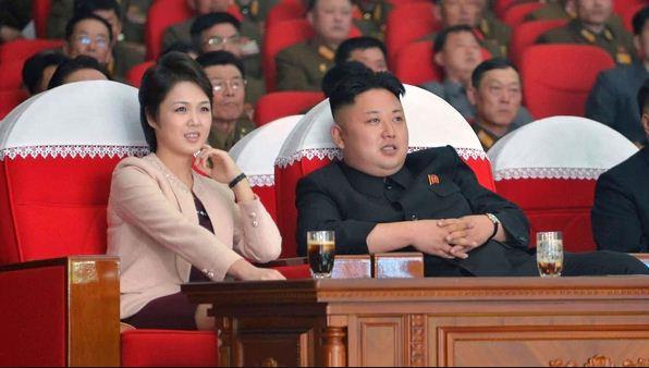الزعيم الكوري الشمالي وزوجته