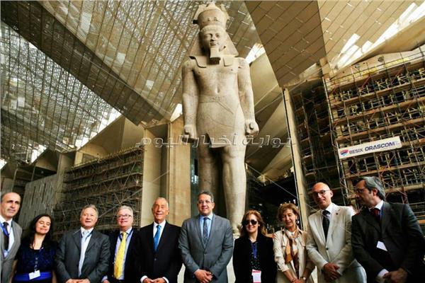 جولة الرئيس البرتغالي بالمتحف المصري الكبير 