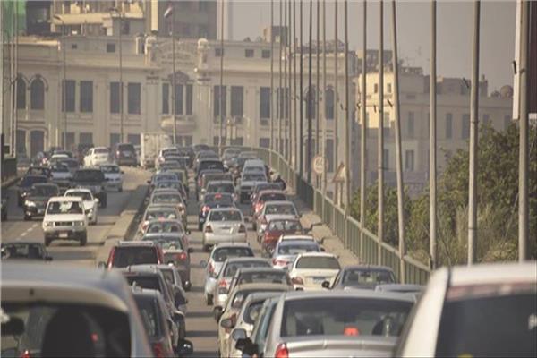 كثافات مرورية بمحاور وميادين القاهرة 