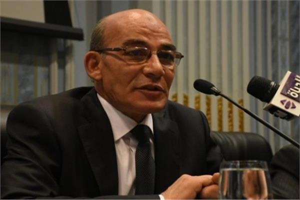د.عبد المنعم البنا وزير الزراعة واستصلاح الأراضي