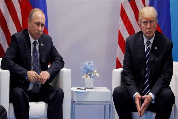 الرئيس الروسي فلاديمير بوتين والرئيس الأمريكي دونالد ترامب
