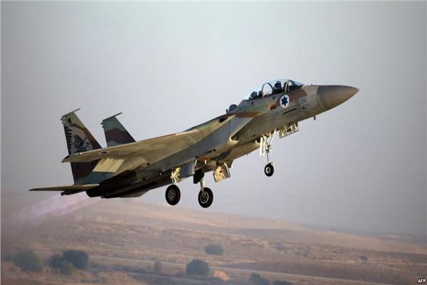 الطائرات الإسرائيلية تستهدف مواقع للفصائل الفلسطينية في رفح وغزة 