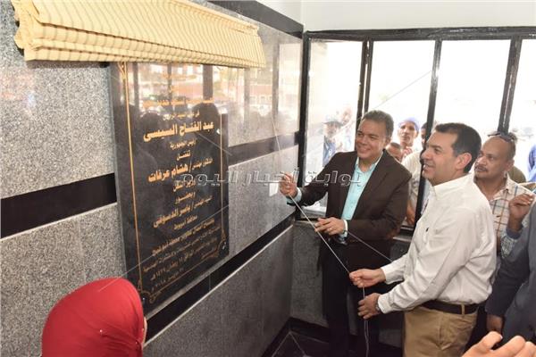 وزير النقل يفتتح محطة قطار أبوتيج بعد تطويرها