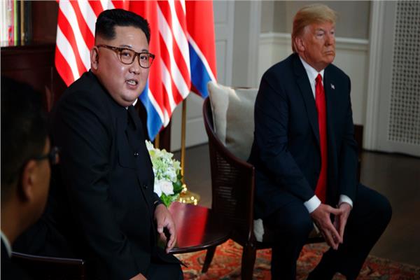 الرئيس الأمريكي دونالد ترمب والزعيم الكوري الشمالي كيم جونج أون 