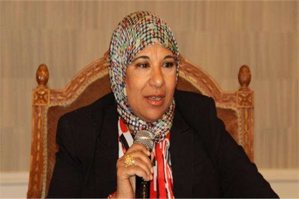 د.سامية حسين رئيس مصلحة الضرائب العقارية