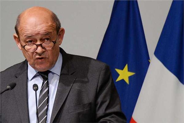 وزير خارجية فرنسا يصل القاهرة للقاء الرئيس السيسي  