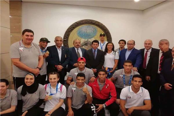 وزير الشباب والرياضة يستقبل بعثة دورة ألعاب المتوسط 