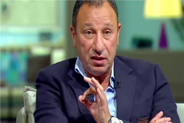 محمود الخطيب رئيس النادي الأهلي 