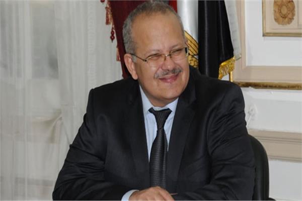  الدكتور محمد عثمان الخشت رئيس الجامعة
