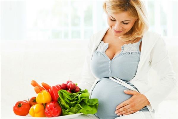 تناول الحامل للخضروات يحمي طفلها من الضغط المرتفع 