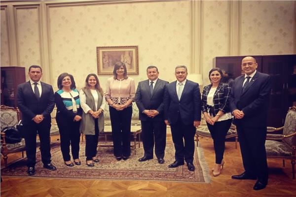 وزيرة الهجرة تلتقي أعضاء جمعية الصداقة البرلمانية المصرية البريطانية