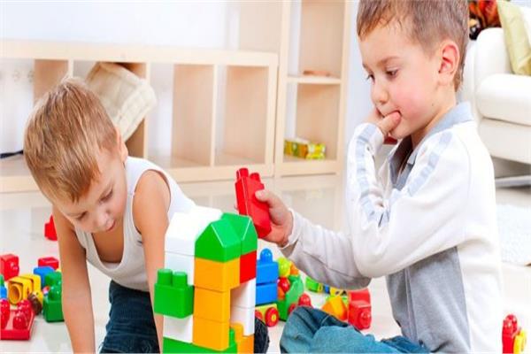 6 أفكار لـ«تنمية مهارات وقدرات طفلك» بدون تكاليف