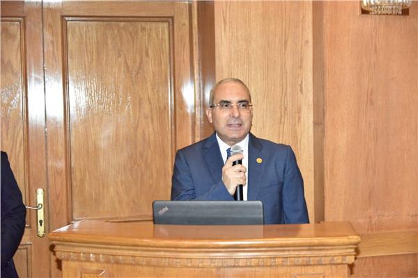 رئيس مجلس إدارة الهيئة المصرية للتدريب الإلزامي للأطباء د.ياسر سليمان،